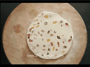 capsicum cheese paratha