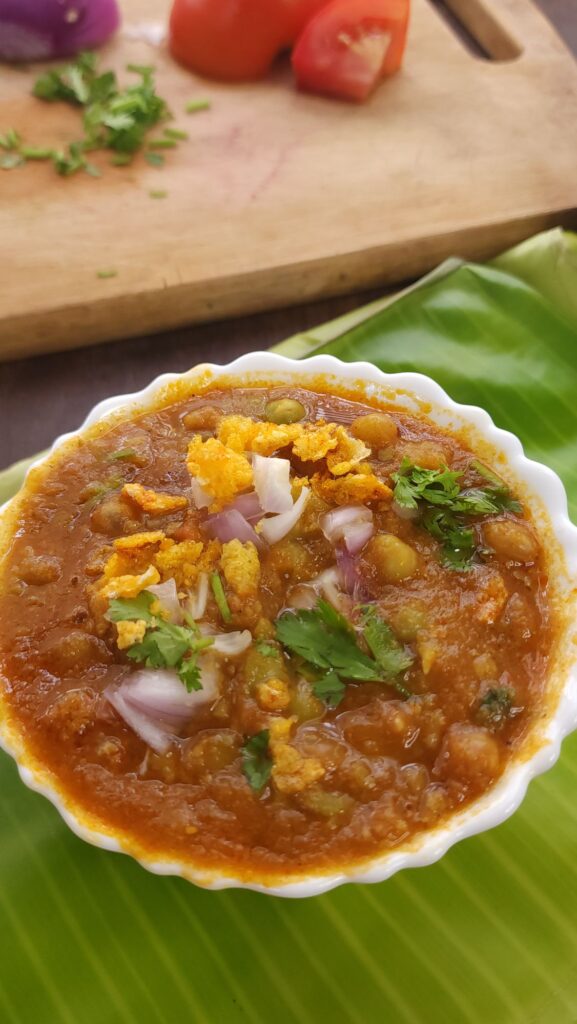 road style green peas masala 